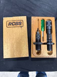 lot 2719 image: RCBS .22-250 Competition Die Set
