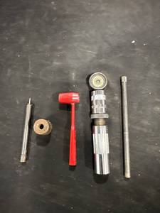 lot 2722 image: Ammunition Reloading Tools Lot