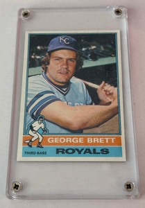 lot 28 image: George Brett 2nd Year 1976 Topps #19 Vintage Baseball Card