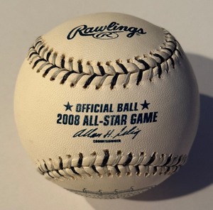 lot 106 image: University of Minnesota Golden Gophers Champion Zip Up Sweater Size XL