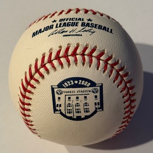 lot 44 image: Yankee Stadium 1923-2008 Official MLB Selig Baseball