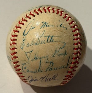 lot 6A image: Vintage Minnesota Twins Signed Baseball - Zoilo Versalles (full auto), Tony Oliva (early auto), Battey, Pascual - 15 Signatures