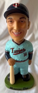 lot 63A image: Kent Hrbek Bobblehead (chip on back of neck) - Minnesota Twins Baseball
