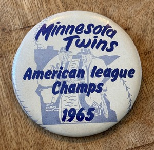 lot 12B image: 1965 Minnesota Twins American League Champs Vintage Baseball Pin