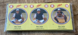 lot 127A image: 1982 Montreal Expos Zellers Complete Set of 23 Panels w 3 Cards Each - Vintage Baseball
