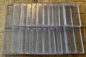 lot 138A image: (20) One Touch Magnetic Card Cases - Some New Some Used - lot 1