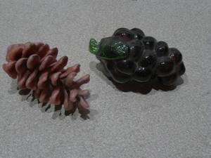Vintage Glass Grape Cluster and Carved Pinecone Decor Set