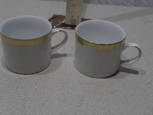 Vintage Royal Gallery Gold Buffet Coffee Mug Set - Set of 2