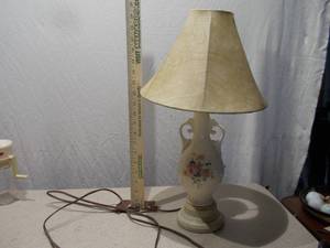 Vintage Ceramic Urn-Style Table Lamp