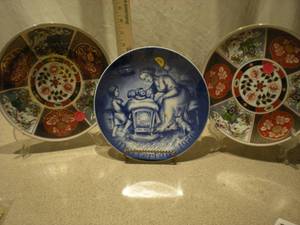 Collectible Porcelain Plate Assortment - Set of 3