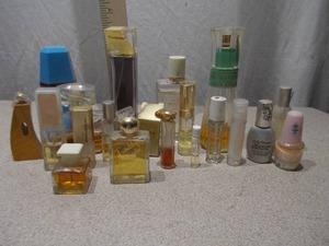 Large Lot of Vintage Perfume & Cologne Miniatures - Assorted Brands