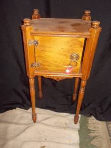 Antique Oak Humidor Side Table with Cabinet