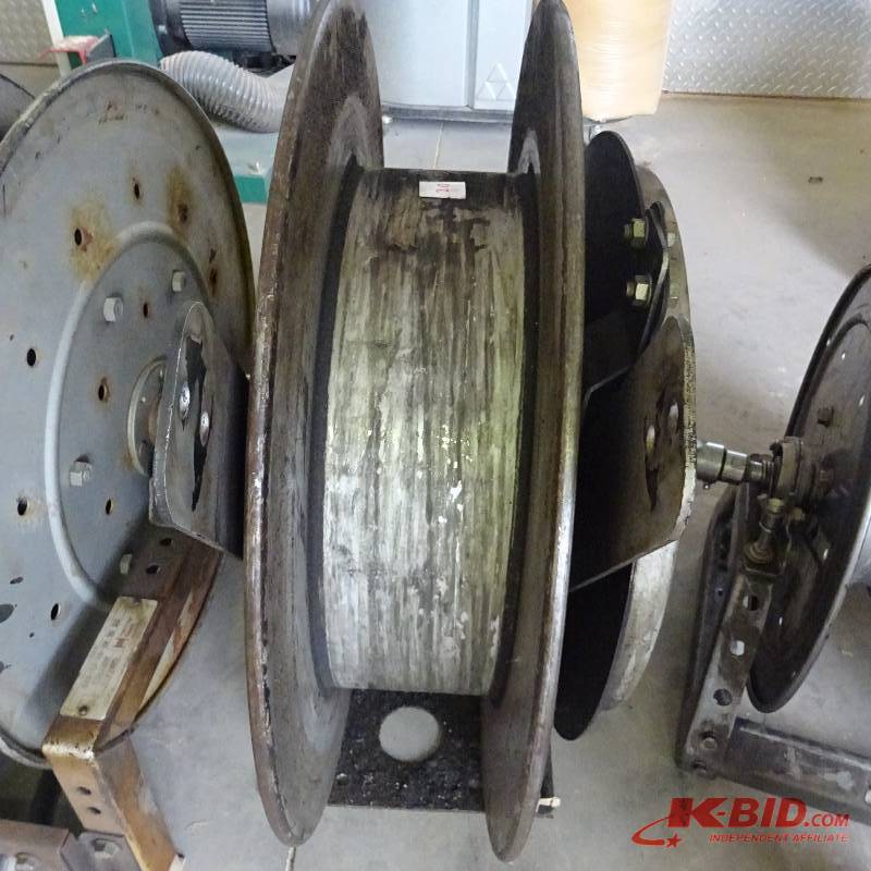 lot 20 image: Hose reel