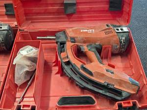 Hilti� Gas-actuated Fastening Tool GX3 with Case