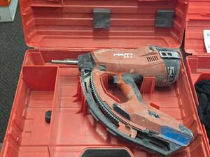 Hilti� Gas-actuated Fastening Tool GX3 with Case