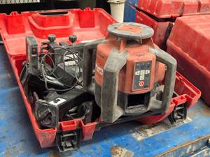 Hilti� PR36 Rotating Green Laser with Case, Remote Control, Stand and (2) Batteries