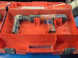 Hilti� Powder-Actuated Fully Automatic Nailer DX351 with Case