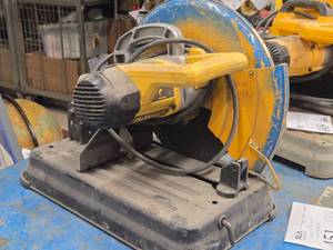 DeWalt� 14 Chop Saw D28730