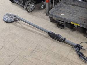 Porter-Cable� 9 Variable Speed Drywall Sander 7800