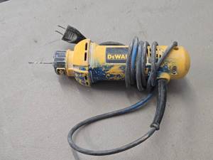 DeWalt� Cut-Out Tool DW660