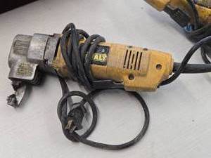DeWalt� 16 Gauge Nibbler DW897