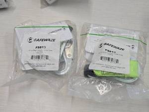 Lot of (2) Safewaze 18 D-Ring Extender - Snap Hook, D-Ring FS813 (in original packaging)