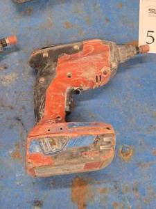 Hilti� 21.6V Cordless Drywall Screwdriver SD5000-A22 with B22 2.6 Li-ion Battery