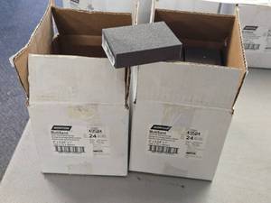 Lot of (41) Norton MultiSand FineMedium-Grit Small Area Sanding Sponge 4x2-34x1