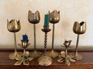 lot 22 image: Brass Tulip Candle Holders Set
