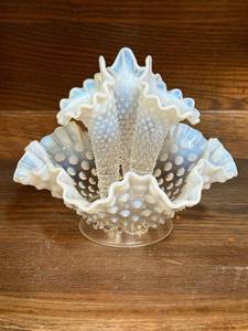 lot 29 image: Opalescent Blue Glass Vase with Frilled Edges and Hobnail Texture