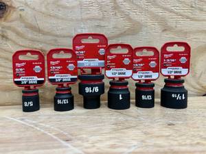 lot 71 image: Milwaukee Impact Sockets (lot of 6)