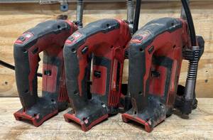 lot 272 image: Milwaukee Grease Gun Cat No. 2646-20 lot of 3