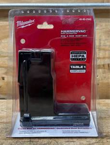 lot 302 image: Milwaukee Hammervac Dust Extractor 49-90-2342