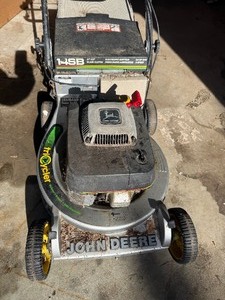 Vintage John Deere 14SB walk-behind lawn mower. Good Compression, appears to have been simply parked.