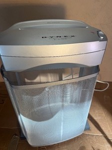 Dynex Cross Cut Shredder (model DX-OP102991)