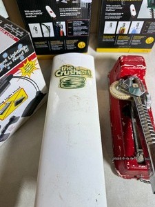 Garage org kit: Garage Can Crusher!! ,NEW  utility hooks,task light and Dyno Tapwriter