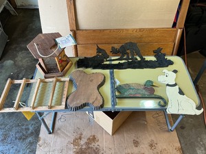 Various wall decorations and bird feeder