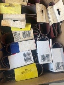 Sanding supplies 10-15 items in this lot see pictures