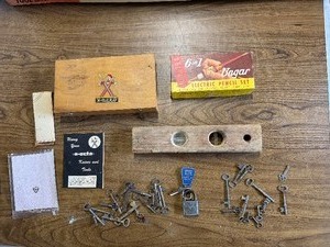 X-Acto knife set and an Ungar Electric Pencil set plus vintage level and skeleton keys