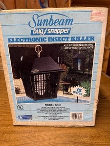 Vintage Sunbeam Bug Snapper Insect Killer -still in original Box