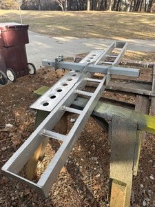 Aluminum hitch-mounted motorcycle carrier