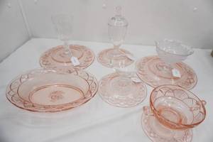 Vintage Pink Depression Glass Pieces. Federal Glass Dutch Rose Pattern