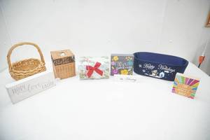 Wicker baskets, Decorative baskets, wooden decor