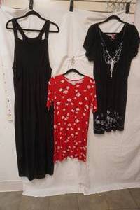 (3ct) NewLike New Womens Dresses & Jumper Size L, M, L