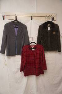 (3ct) NewLike New Womens Jackets & Sweaters. Size 16-18