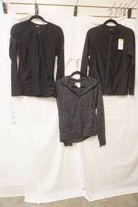 (3ct) NewLike New Womens Blouses. Size M