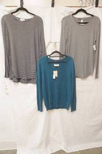 (3ct) NewLike New Womens Blouses. Size L, M, L