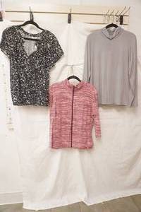 (3ct) NewLike New Womens Blouses. Size XL