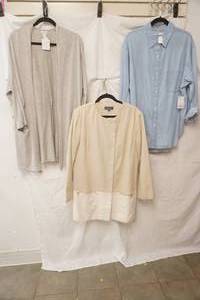 (3ct) NewLike New Womens Blouses & Sweater. Size 44, T, XL