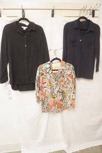 (3ct) NewLike New Womens Blouses. Size L